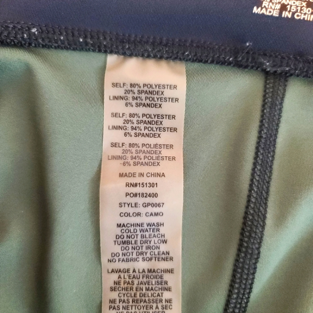 GOOD AMERICAN The Core Strength High-Waisted Green Camo Leggings - Picture 6 of 11